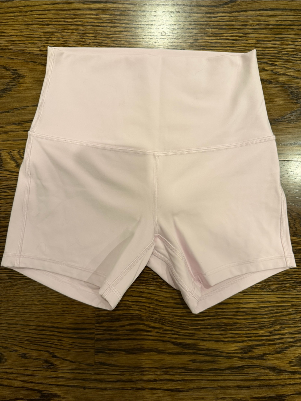 NWOT lululemon Align high rise shorts 2” sz 4 Light Pink!!